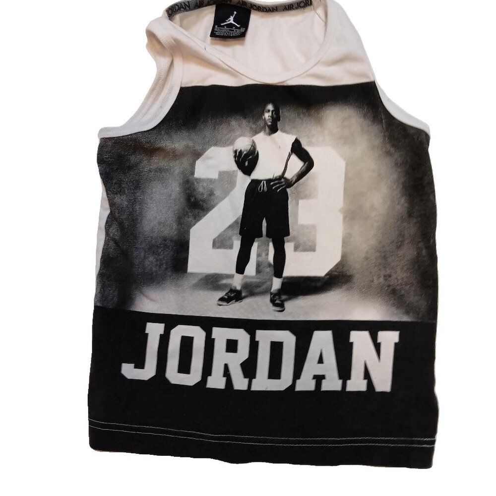 Boys size 4-6 Air Jordan Tank Top  Michael Jordan